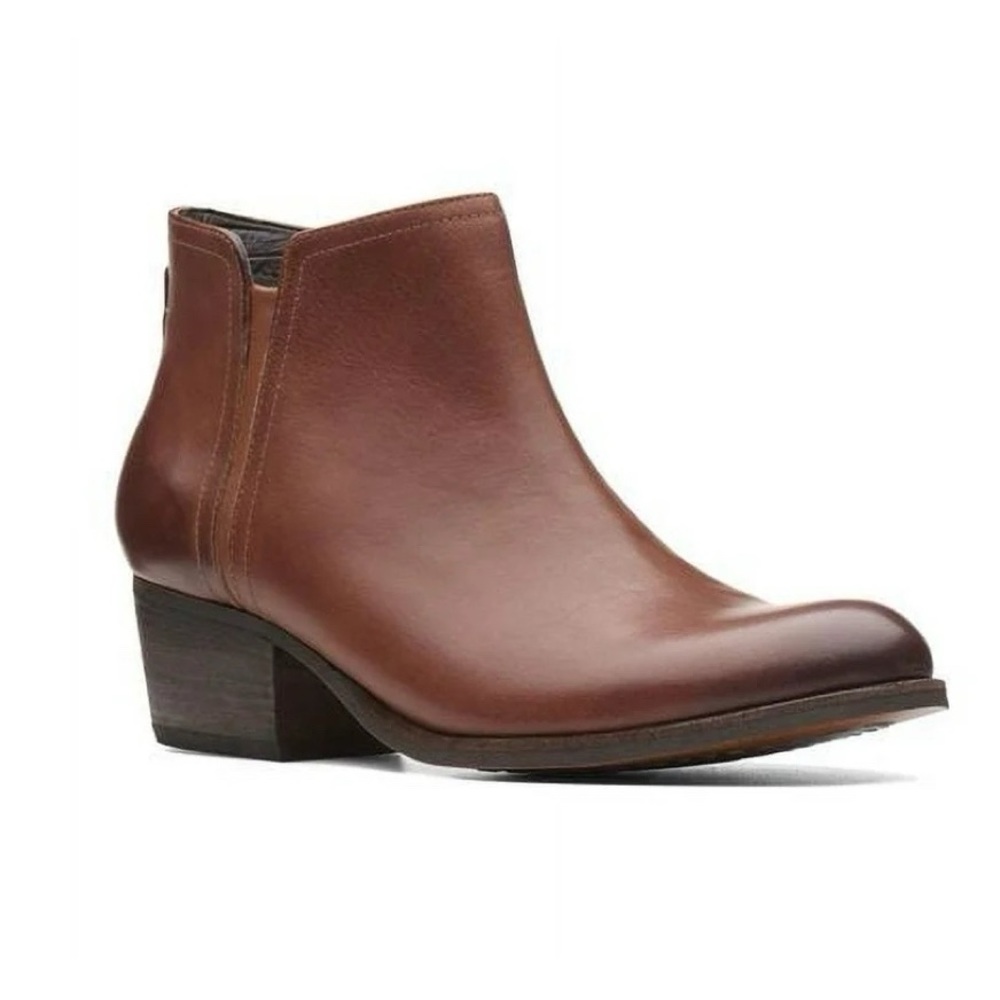 Clark's Maypearl Ramie Ankle Boots in Brown NWT